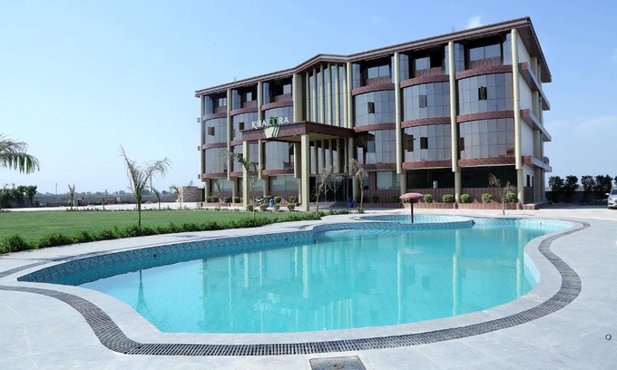 Morbi Hotel | Khajoora Resort by ShriGo Hotels