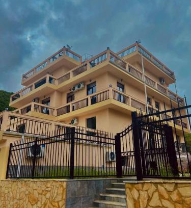 Ambrolauri Hotel | Khidikari Hotel