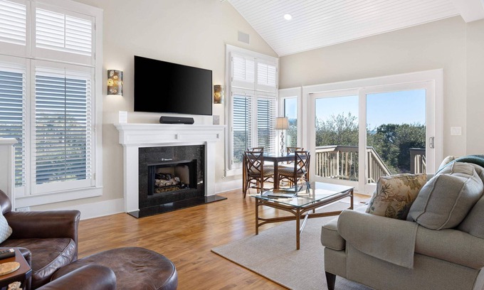 West Beach Villa | Kiawah Exclusives | 1104 Duneside Oceanfront