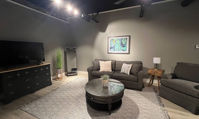 Wichita Falls House | Kickapoo Apartments, Unit #5 | Modern apartment in Wichita Falls