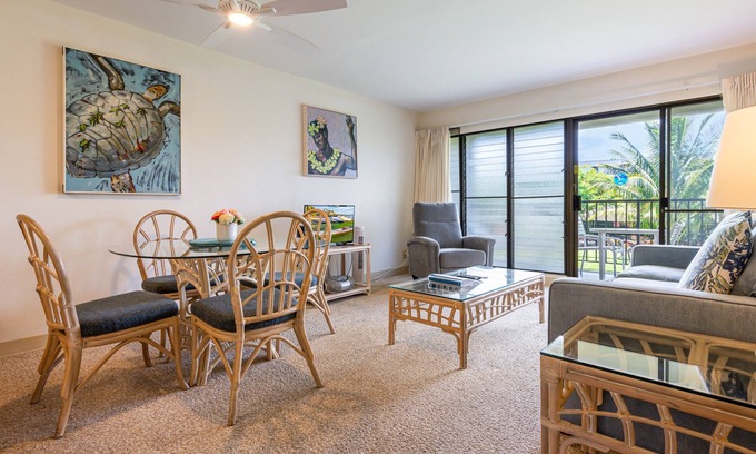 Kihei Condo | Kihei Akahi Condo w/Free WiFi, Private W/D-Waves Await