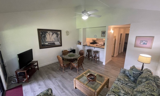 Kihei Condo | Kihei Garden Estates #E-204 Garden View, Across from Beach, Great Rates!