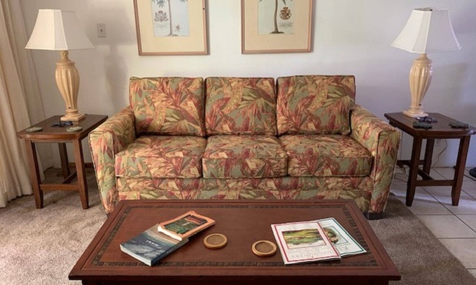 Kihei Condo | Kihei Kai Nani #133- , Kam II Beach, large pool, king bed, 150 -200 per nt