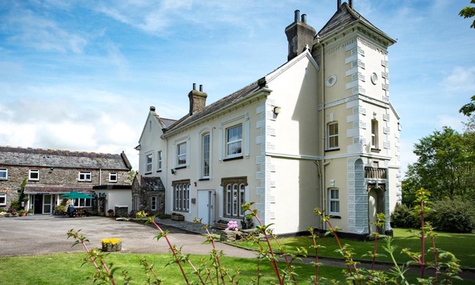 Looe Resort | Killigarth Manor Holiday Park