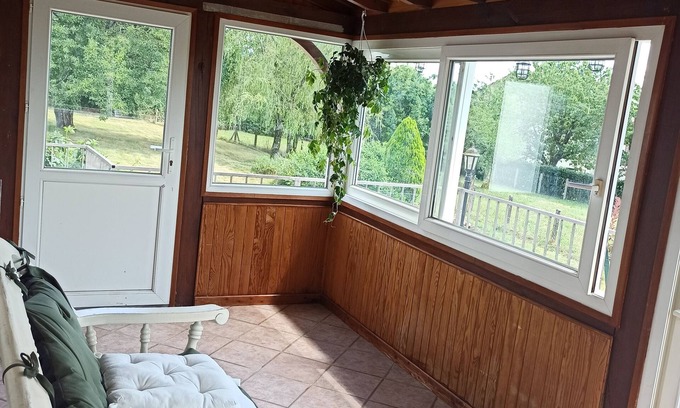 Premery House | Kinder en Huisdiervriendelijk Woning met Ruime Tuin
