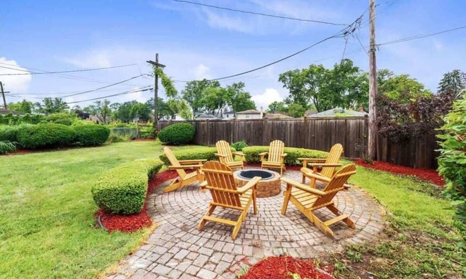 Forestview House | King Bed, Game Room & Fire Pit | LCP Collection