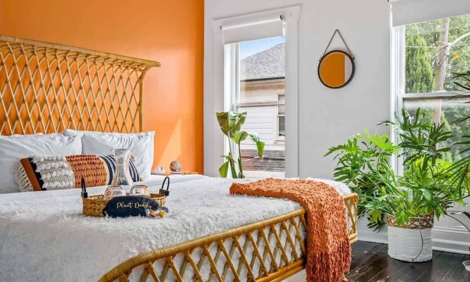 Italian Village House | King Bed – Parking Free – Convention - Short North
