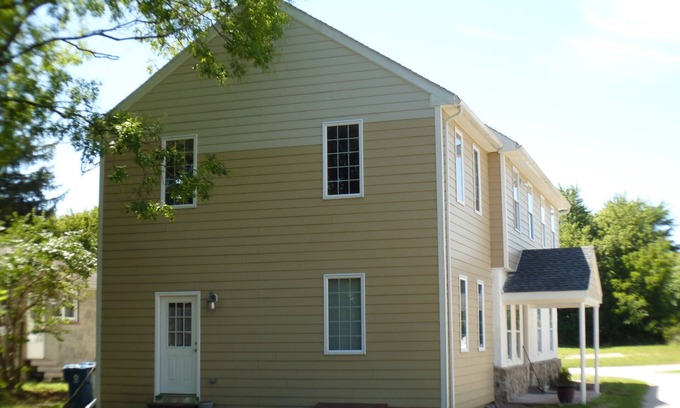 King of Prussia House | King of Prussia, 5 Bedroom house, 3 & 1/2 bath