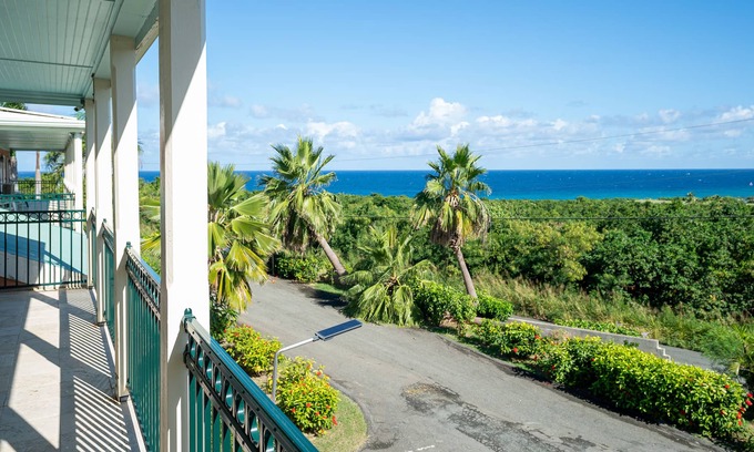 Estate Salt River House | King Room with Caribbean View, plenty of Island Charm with Breakfast