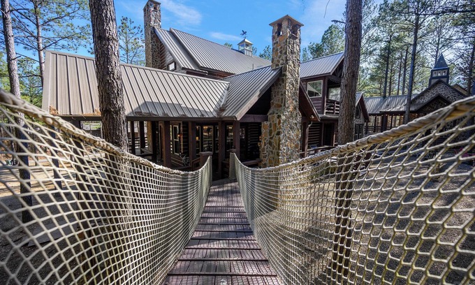 Hochatown Cabin | King's Cross 6 Bed 6.5 bath