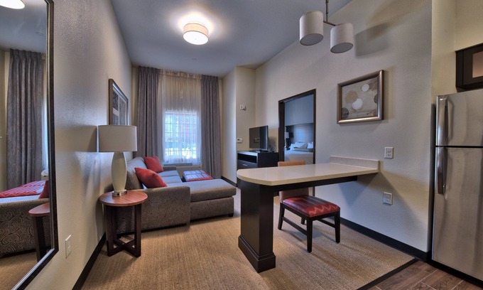 Lubbock Condo | King Suite. Free Breakfast Buffet. Close to Texas Tech University!