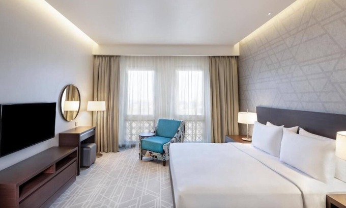 Naif Apartment | King Suite Near Reef Mall By Luxury Bookings