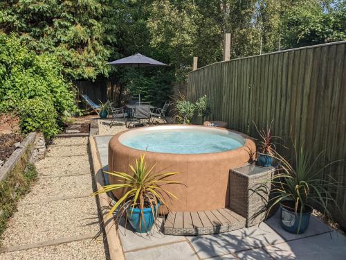 Wyke Regis House | Kingeswic Cottage