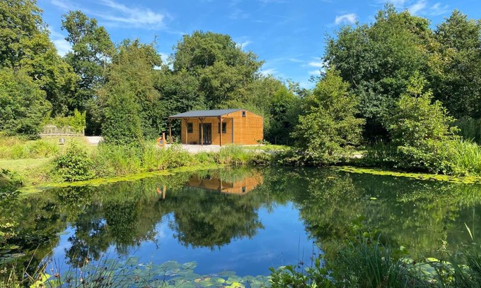 Nantwich Other | Kingfisher Cabin - Wild Escapes Wrenbury off grid glamping - ages 12 and over