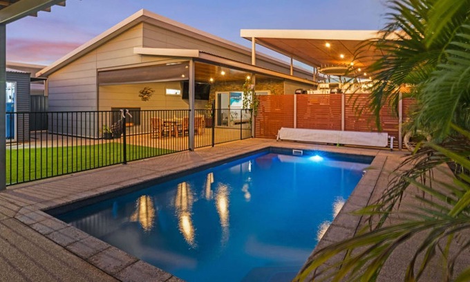 Exmouth House | Kingfisher - The holiday home with everything