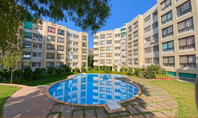 Bedla Apartment | kings Apartment with pool