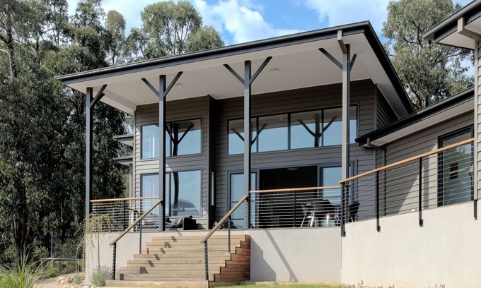 Marysville House | KINGS END - Modern, spacious house