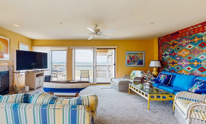 Fenwick Island House | Kings Grant townhouse w/bay views, outside shower and community pool