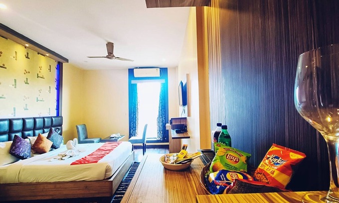 Dhanbad Hotel | Kings Resort