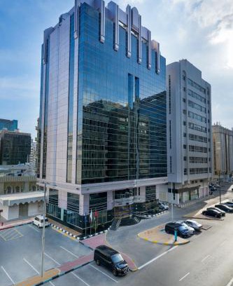 Al Zahiyah Hotel | Kingsgate Hotel by Millennium