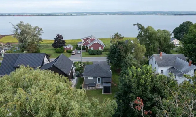 Kingsport House | @KingsportBytheSeaCottagen