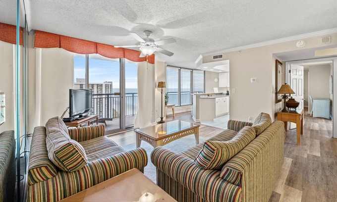 Arcadian Shores Condo | Kingston Brighton 1803 Renovated ocean view