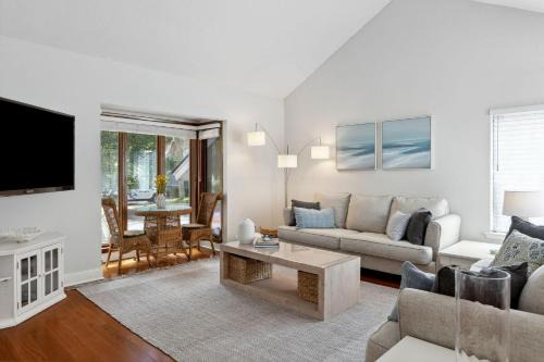 Shipyard Plantation House | Kingston Dunes 78