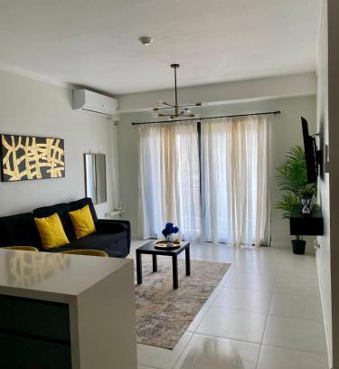 New Kingston Apartment | Kingston Paradise - Luxury Suite