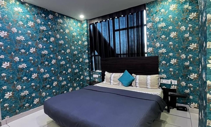 Vasundhara Hotel | Kinsfolk Inn Hotel And Banquet