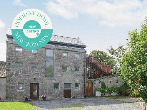 Kinvara Apartment | Kinvara Suites No 2 Top Floor