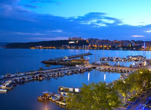 Canakkale Apartment | Kinzi House
