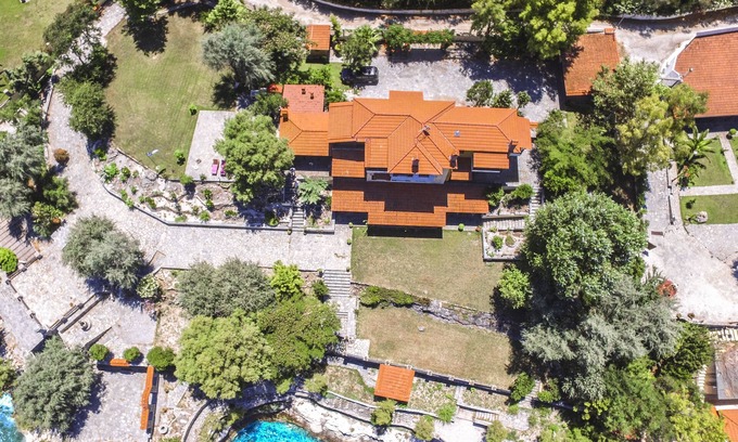 Aristotelis Villa | Kiparissi Villa Athos Halkidiki