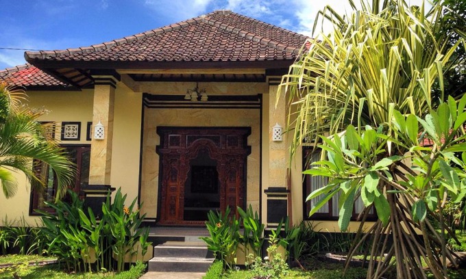 Purwakerti House | Kirana Homestay