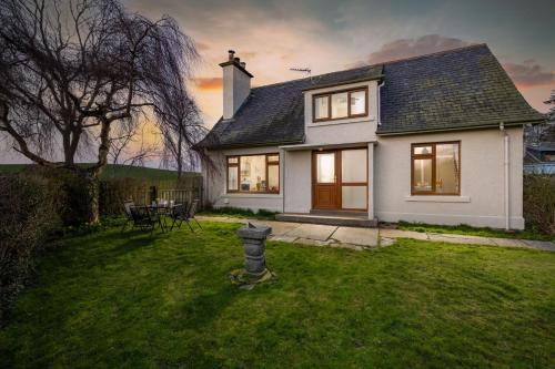 Elgin House | Kirktoun Cottage
