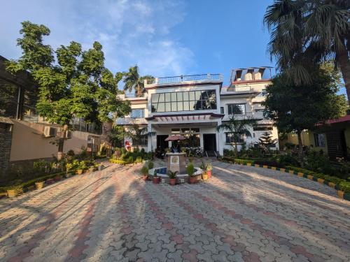 Ramnagar Hotel | Kishori Vatika