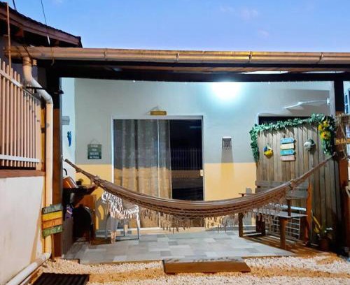 Penha House | Kitinete Girassol 1 - Penha SC - Beto Carrero
