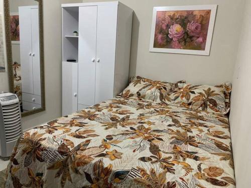 Vila Regina Apartment | Kitnet202 centro, com linda vista janela, tv smart