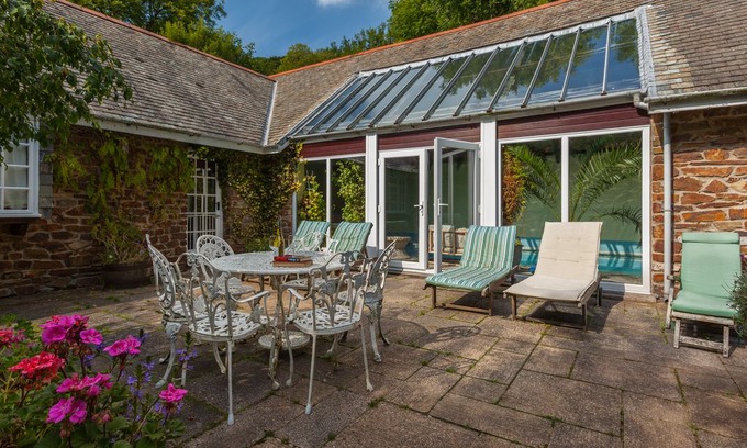 Parracombe Cabin | Kittitoe Lodge with its own indoor heated pool and jacuzzi set in own 50 acre va