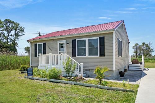 Chincoteague House | Kitty's Bayside Bungalow