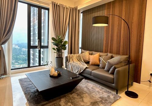 Brickfields Apartment | KL Central 31st floor KLCC view