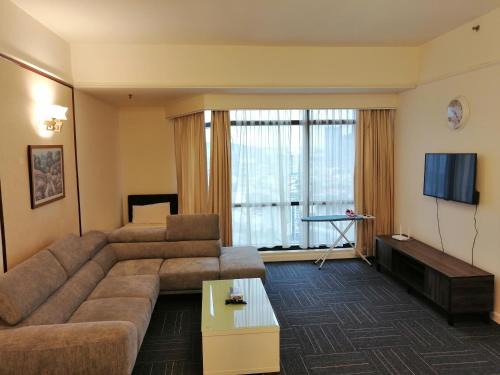 Imbi Apartment | Kl landmark apartment at berjay Times square
