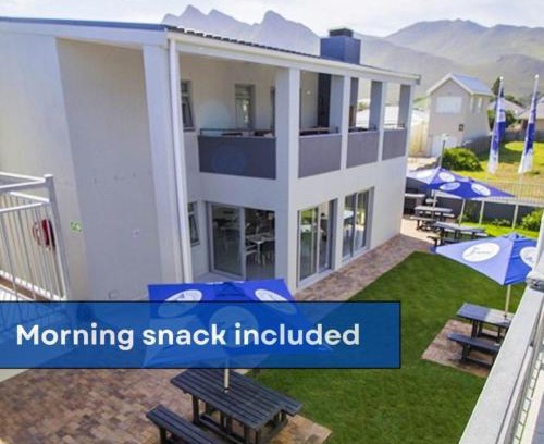 Kleinmond House | Kleinmond Lodge