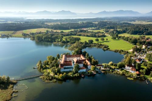 Seeon-Seebruck Hotel | Kloster Seeon