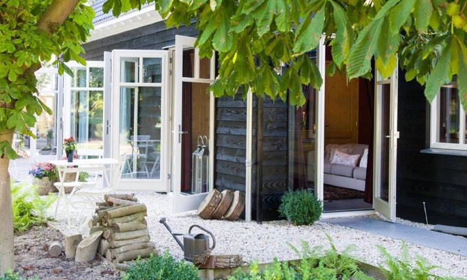 Schuring Bed & Breakfast | Knechtshuis