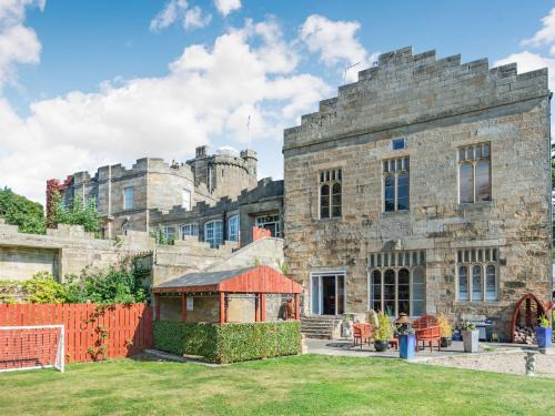 Stanhope Apartment | Knights Corner Stanhope Castle