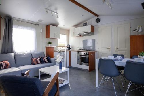 Tzummarum Ski Chalet | knus en modern ingericht chalet met gratis wifi