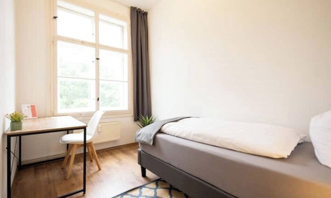 Altstadt Apartment | Ko-Living Space Opera | Suite 7 | Kitchen | Dart