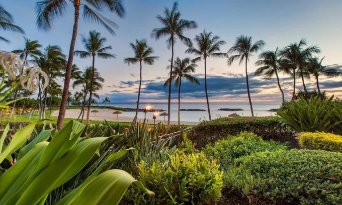 Ko Olina Condo | Ko'olina Beach Villa. Steps to the pool and beach!