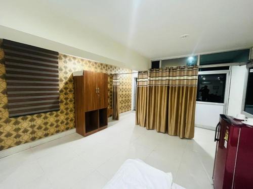 Saharanpur Hotel | KOKO Stay