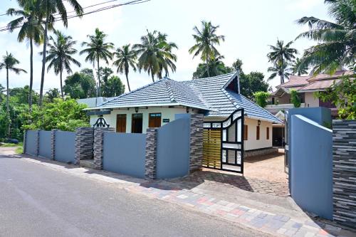 Paravur Villa | Kollakudy HomeStay